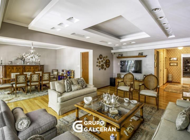 Departamento · 210m² · 5 Ambientes · 2 Cocheras