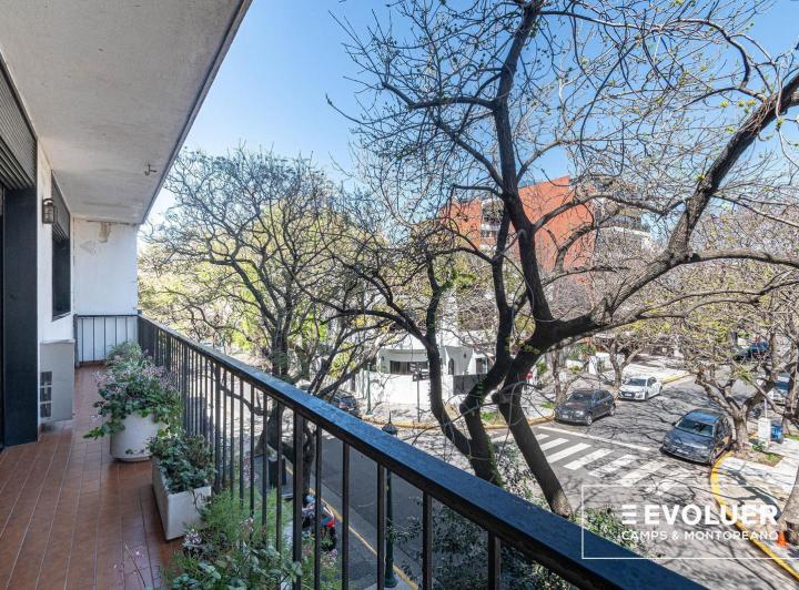 Departamento · 189m² · 6 Ambientes · 1 Cochera