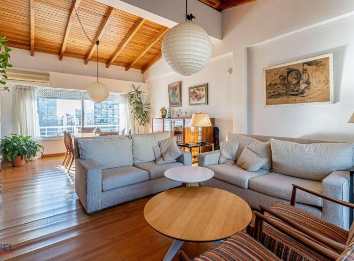 Departamento · 149m² · 7 Ambientes · 1 Cochera