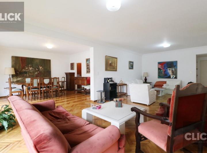 Departamento · 171m² · 4 Ambientes · 1 Cochera
