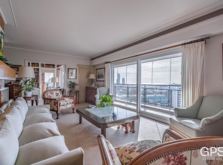 Departamento · 259m² · 6 Ambientes · 1 Cochera
