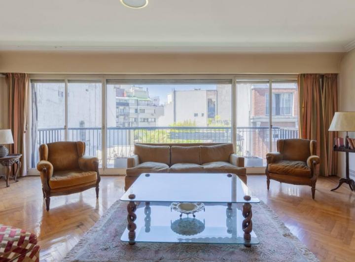 Departamento · 132m² · 5 Ambientes · 1 Cochera