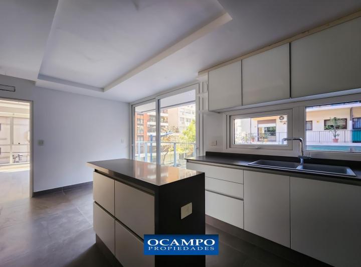 Departamento · 240m² · 5 Ambientes · 1 Cochera