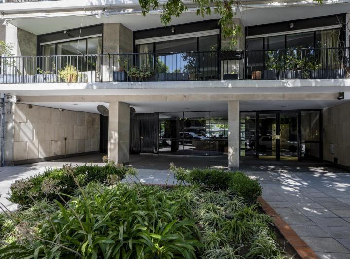 Departamento · 400m² · 9 Ambientes · 2 Cocheras