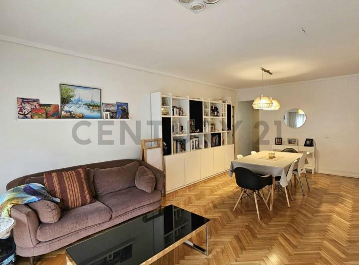 Departamento · 94m² · 4 Ambientes · 1 Cochera