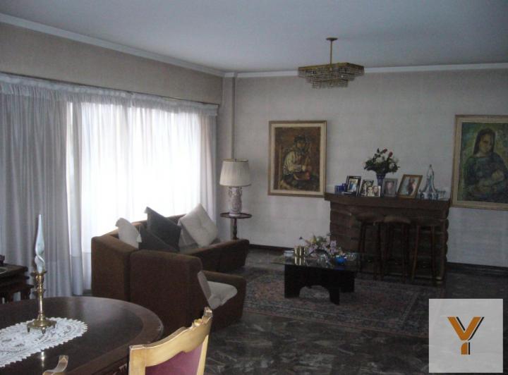 Departamento · 160m² · 5 Ambientes · 1 Cochera