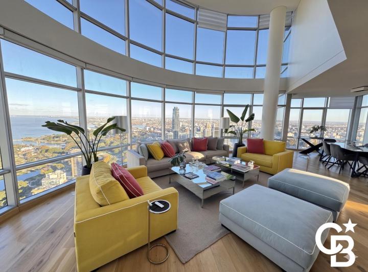 Departamento · 330m² · 6 Ambientes · 4 Cocheras