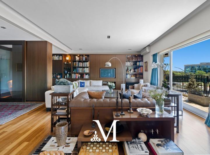 Departamento · 262m² · 5 Ambientes · 2 Cocheras