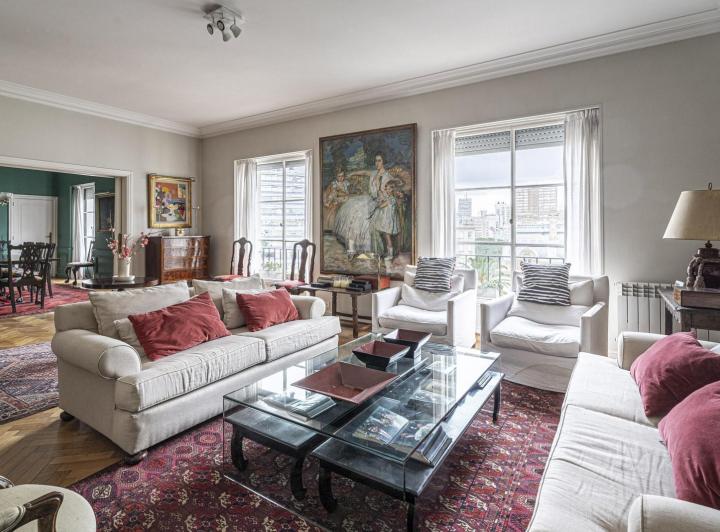 Departamento · 375m² · 5 Ambientes · 1 Cochera