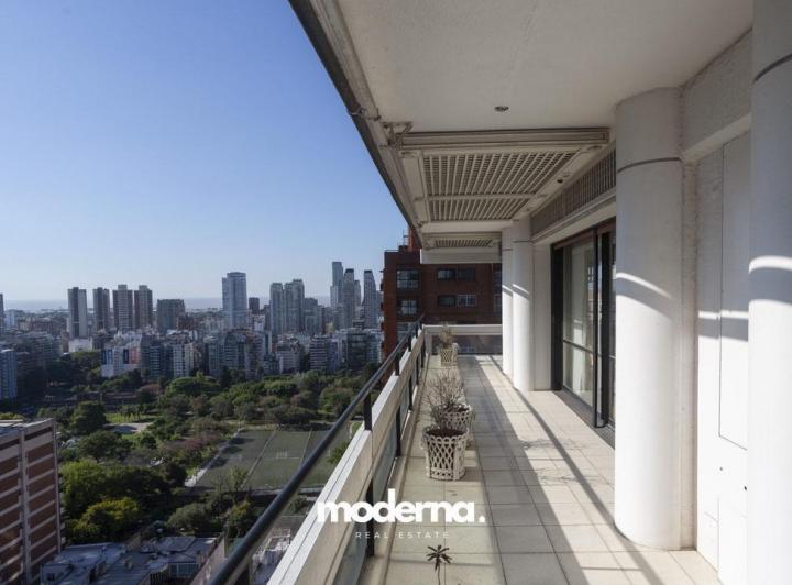 Departamento · 230m² · 5 Ambientes · 2 Cocheras