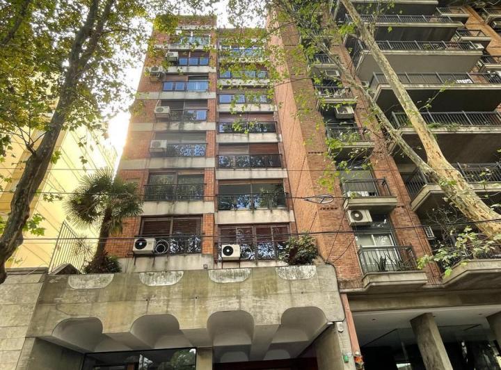Departamento · 184m² · 4 Ambientes · 1 Cochera
