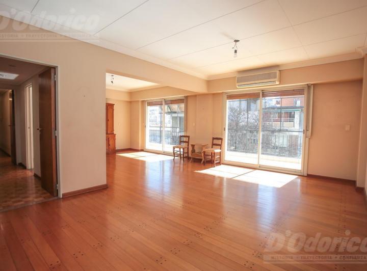 Departamento · 171m² · 4 Ambientes · 2 Cocheras