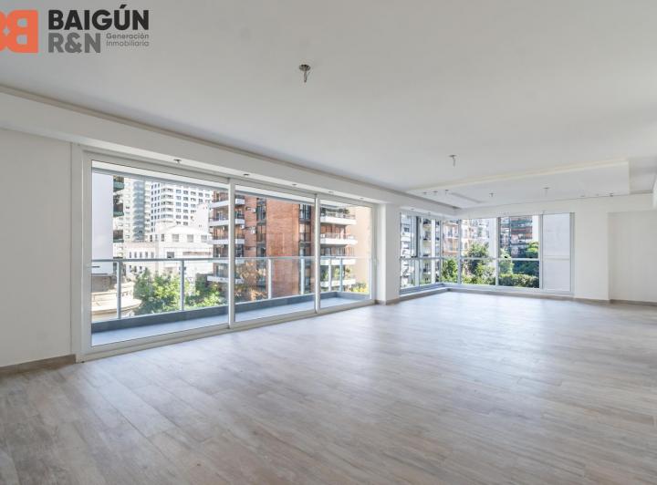 Departamento · 240m² · 5 Ambientes · 1 Cochera
