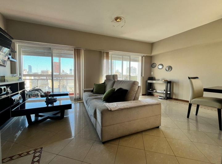 Departamento · 94m² · 4 Ambientes · 1 Cochera
