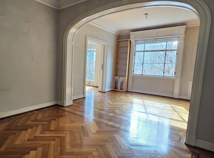 Departamento · 170m² · 6 Ambientes