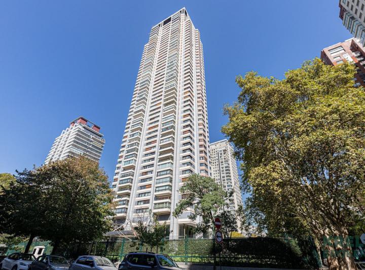 Departamento · 391m² · 6 Ambientes · 3 Cocheras