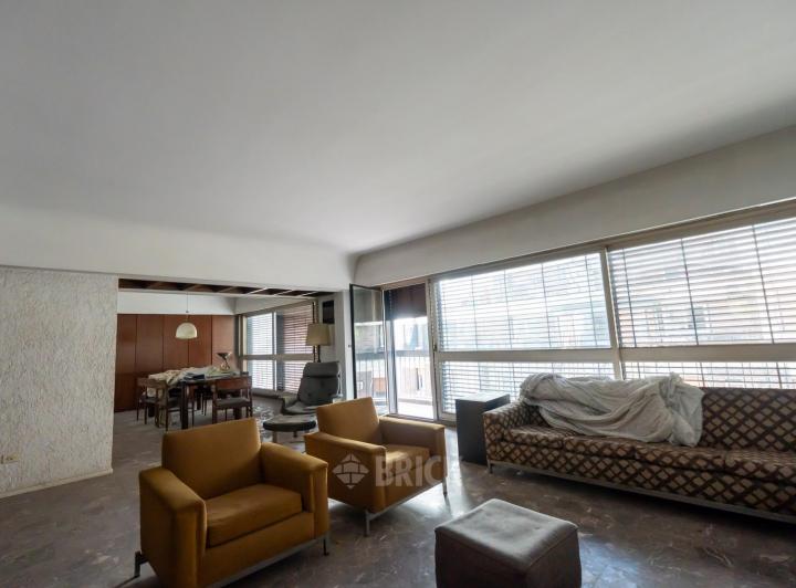Departamento · 174m² · 5 Ambientes · 1 Cochera