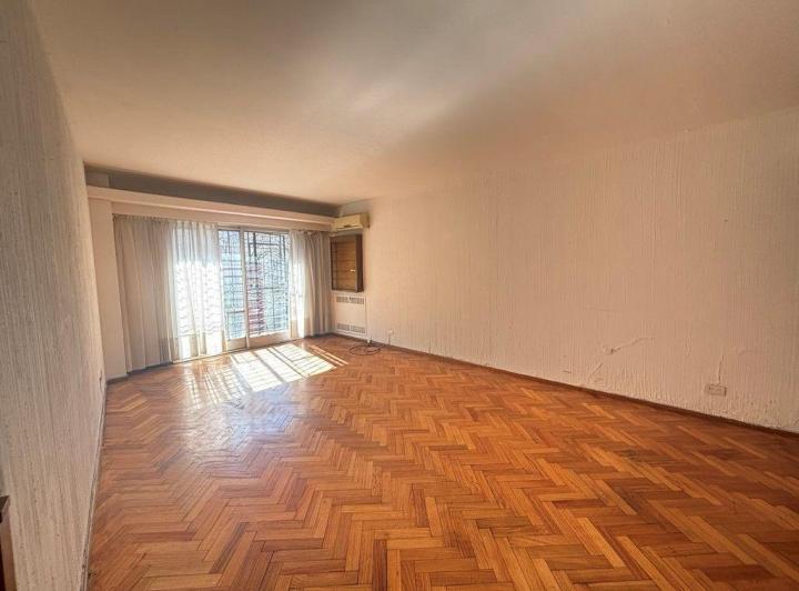 Departamento · 105m² · 5 Ambientes · 1 Cochera
