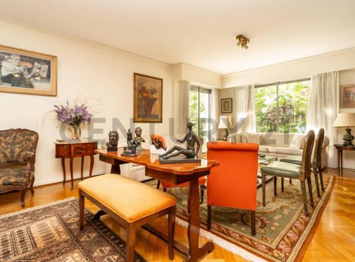 Departamento · 180m² · 5 Ambientes · 1 Cochera