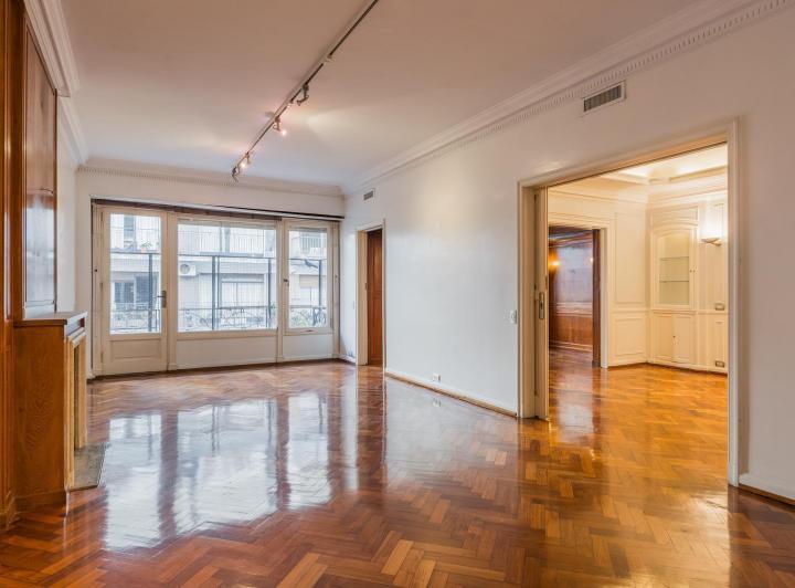 Departamento · 227m² · 7 Ambientes · 2 Cocheras