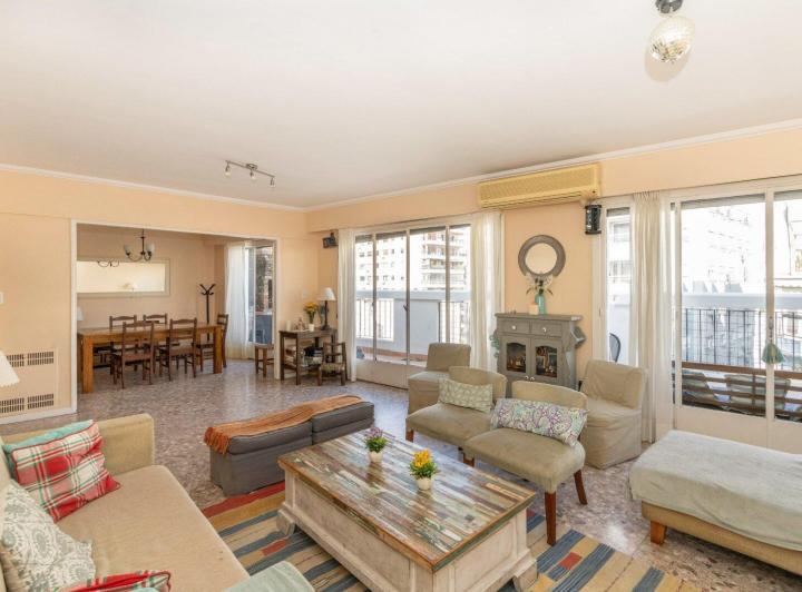Departamento · 181m² · 6 Ambientes · 1 Cochera