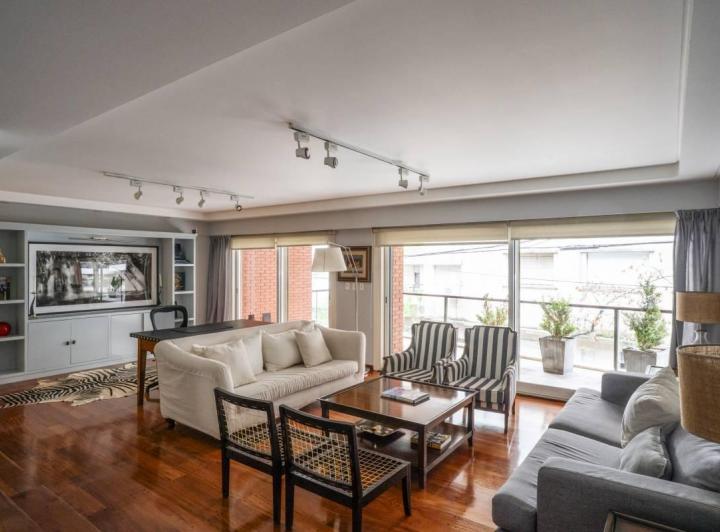 Departamento · 317m² · 7 Ambientes · 2 Cocheras