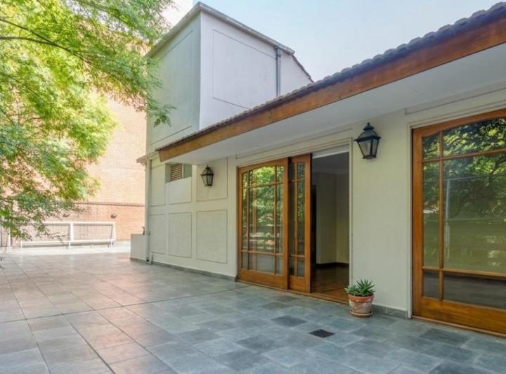 Departamento · 213m² · 5 Ambientes · 1 Cochera