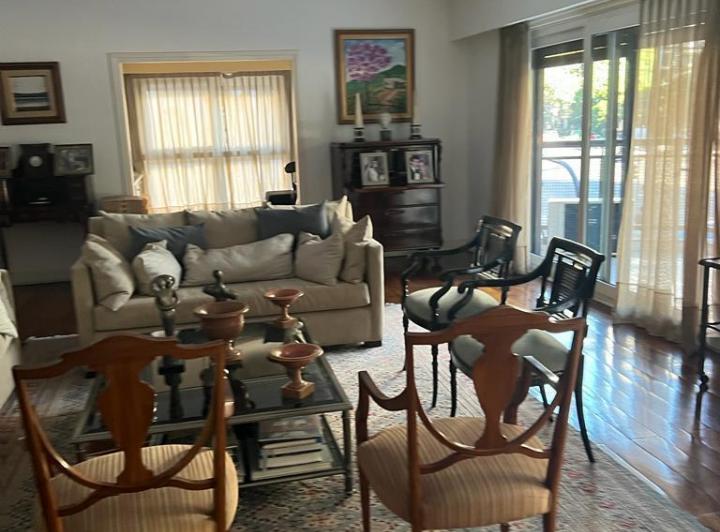 Departamento · 235m² · 5 Ambientes · 2 Cocheras