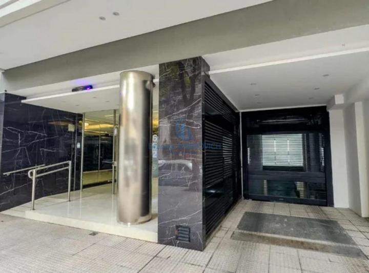 Departamento · 102m² · 4 Ambientes · 1 Cochera