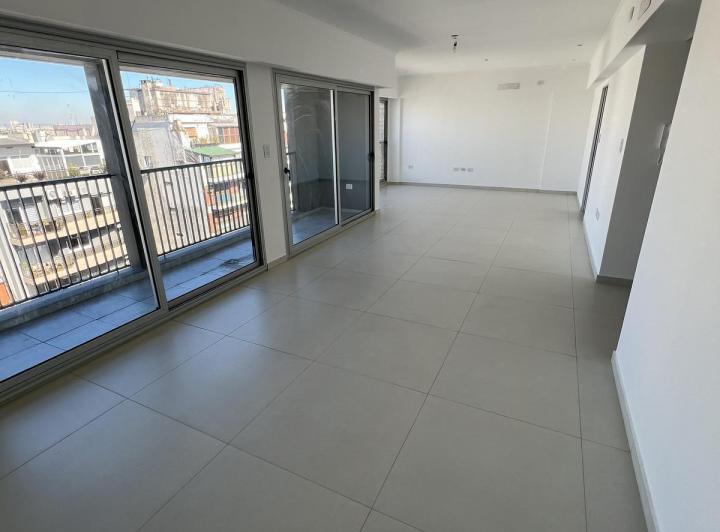 Departamento · 140m² · 4 Ambientes · 1 Cochera