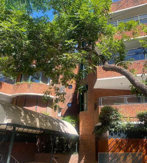 Departamento · 500m² · 10 Ambientes · 2 Cocheras