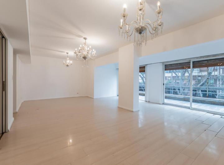 Departamento · 140m² · 4 Ambientes · 1 Cochera