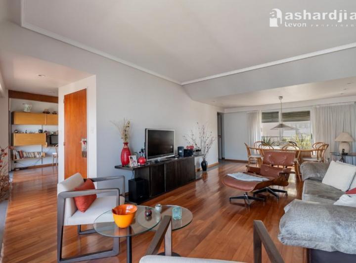 Departamento · 144m² · 4 Ambientes