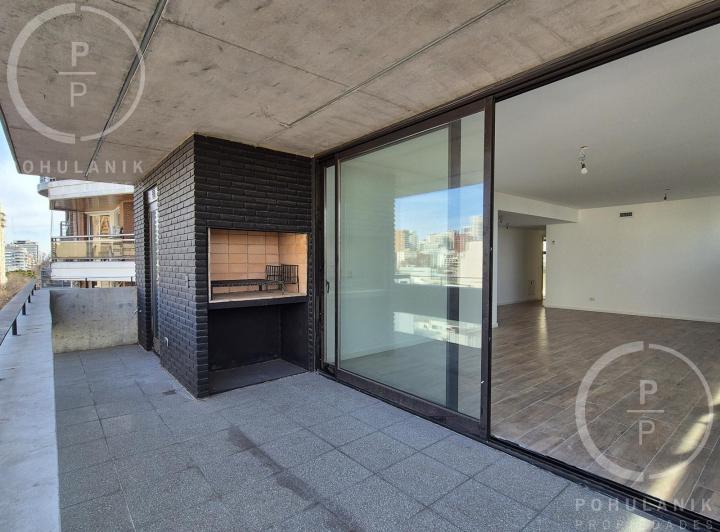 Departamento · 136m² · 4 Ambientes · 1 Cochera