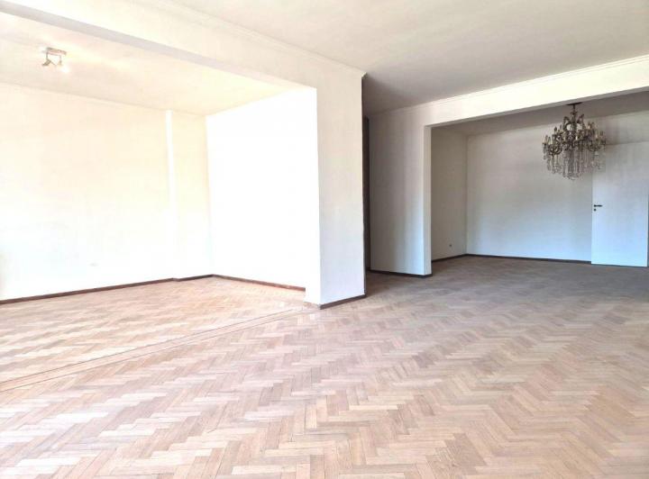 Departamento · 165m² · 4 Ambientes · 1 Cochera