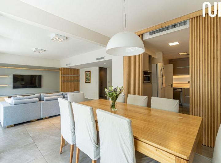 Departamento · 116m² · 5 Ambientes · 1 Cochera