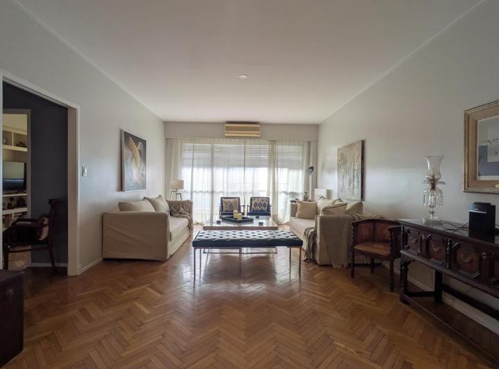 Departamento · 150m² · 6 Ambientes · 1 Cochera