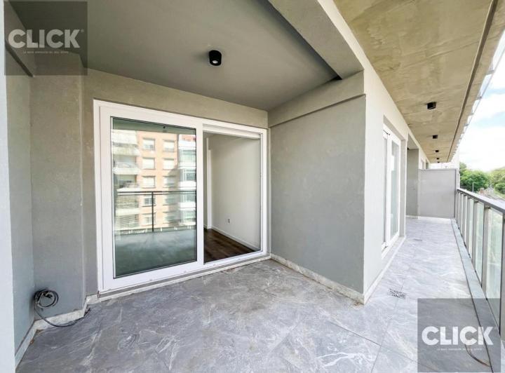 Departamento · 140m² · 4 Ambientes · 1 Cochera