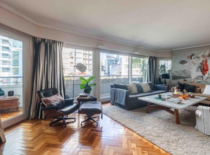 Departamento · 158m² · 5 Ambientes · 1 Cochera