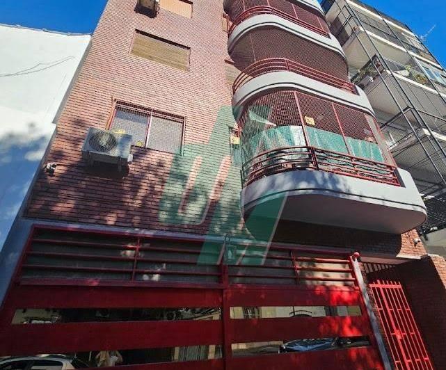 Departamento · 64m² · 4 Ambientes