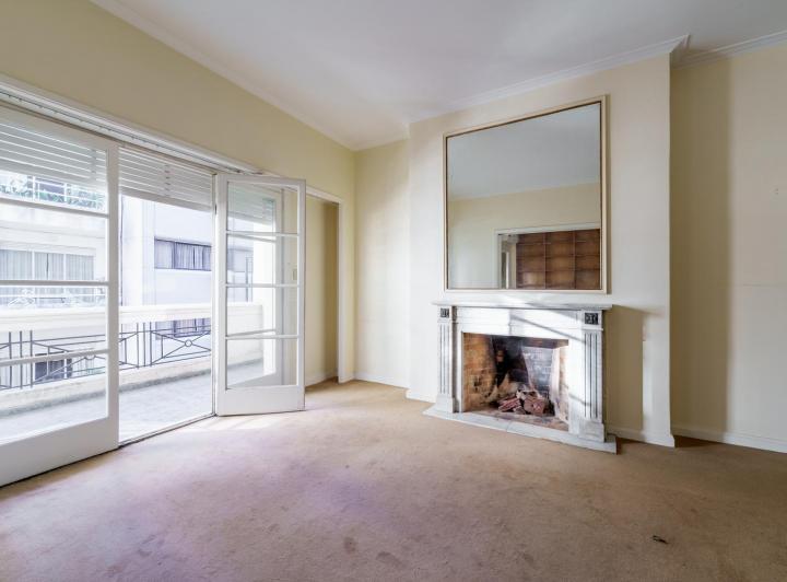 Departamento · 221m² · 5 Ambientes · 1 Cochera