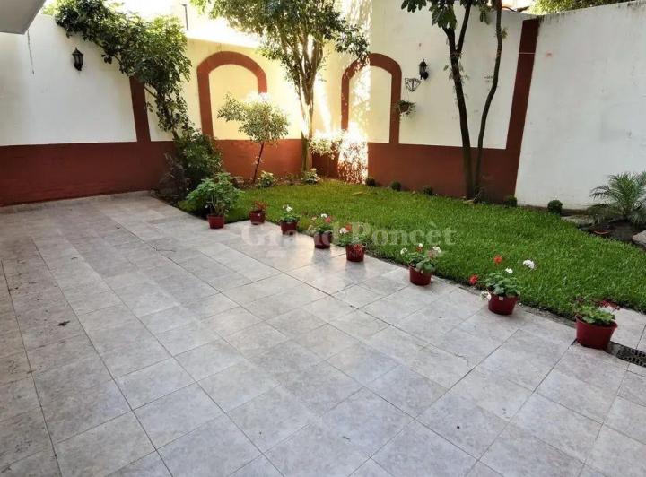 Departamento · 64m² · 4 Ambientes · 1 Cochera