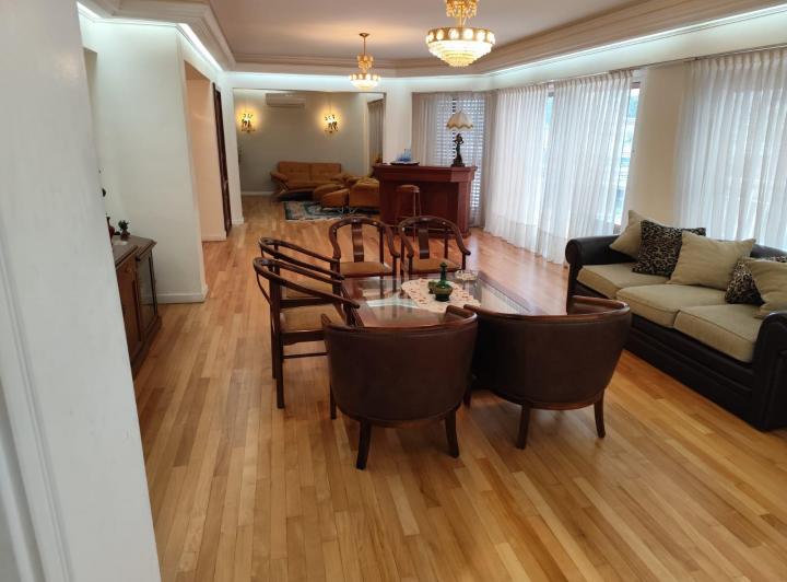 Departamento · 260m² · 5 Ambientes · 2 Cocheras