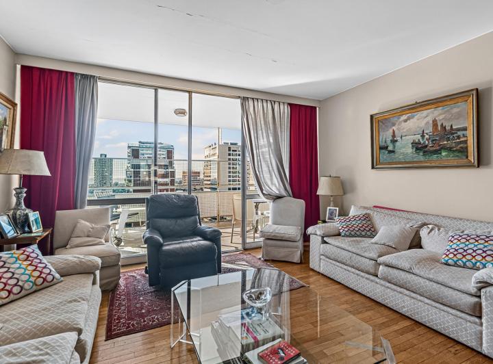 Departamento · 210m² · 5 Ambientes · 2 Cocheras