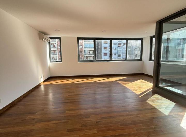 Departamento · 123m² · 4 Ambientes · 1 Cochera