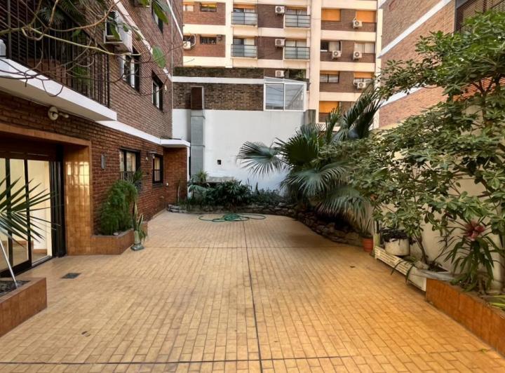 Departamento · 195m² · 5 Ambientes · 1 Cochera