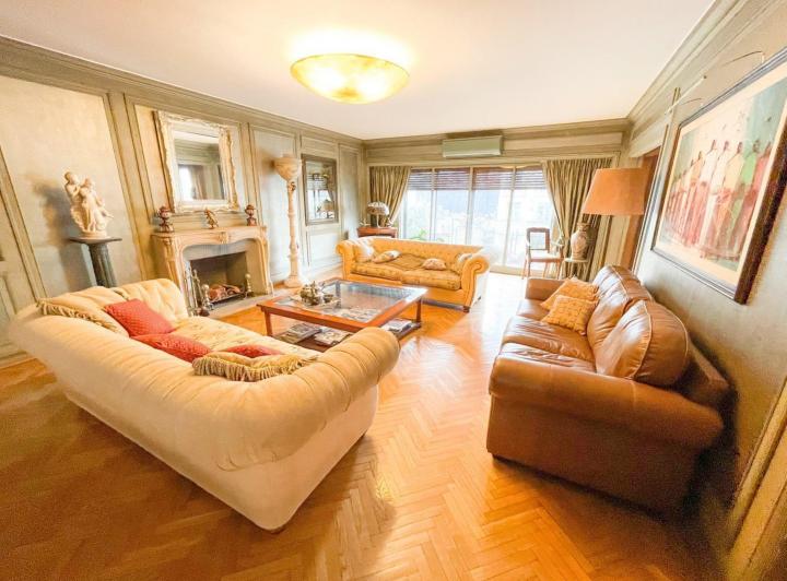 Departamento · 252m² · 5 Ambientes · 1 Cochera