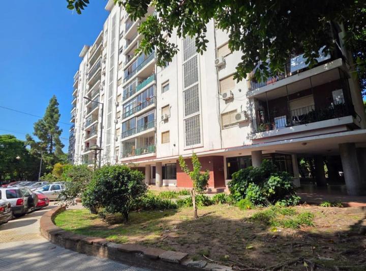 Departamento · 80m² · 4 Ambientes
