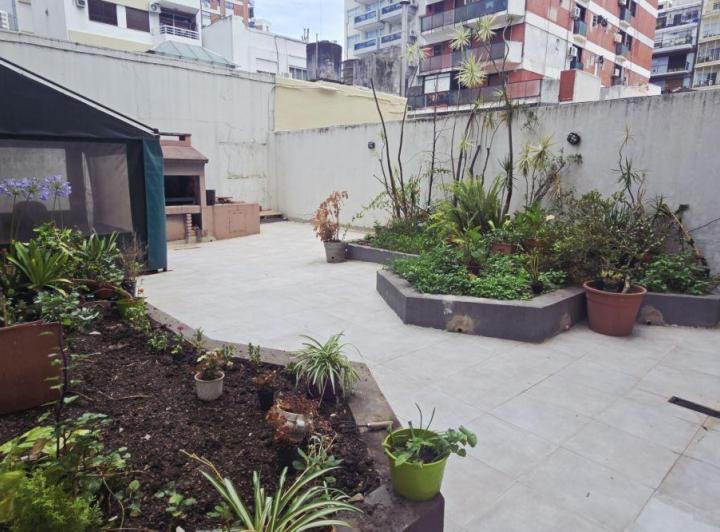 Departamento · 90m² · 4 Ambientes · 1 Cochera