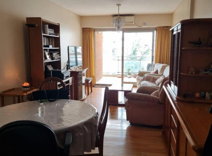 Departamento · 102m² · 4 Ambientes · 1 Cochera